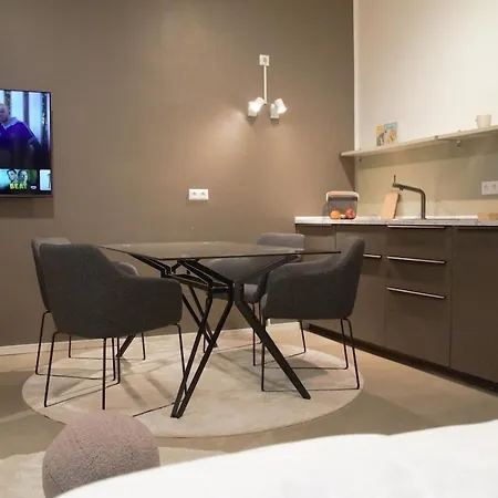 Apartment Business & Family