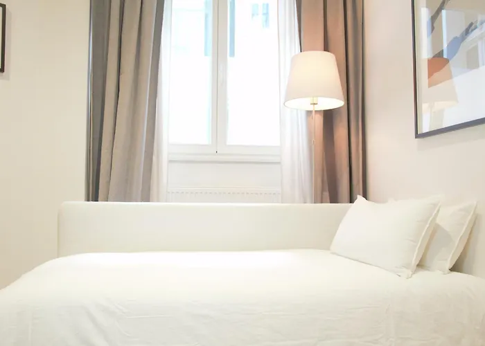 Daire Business & Family